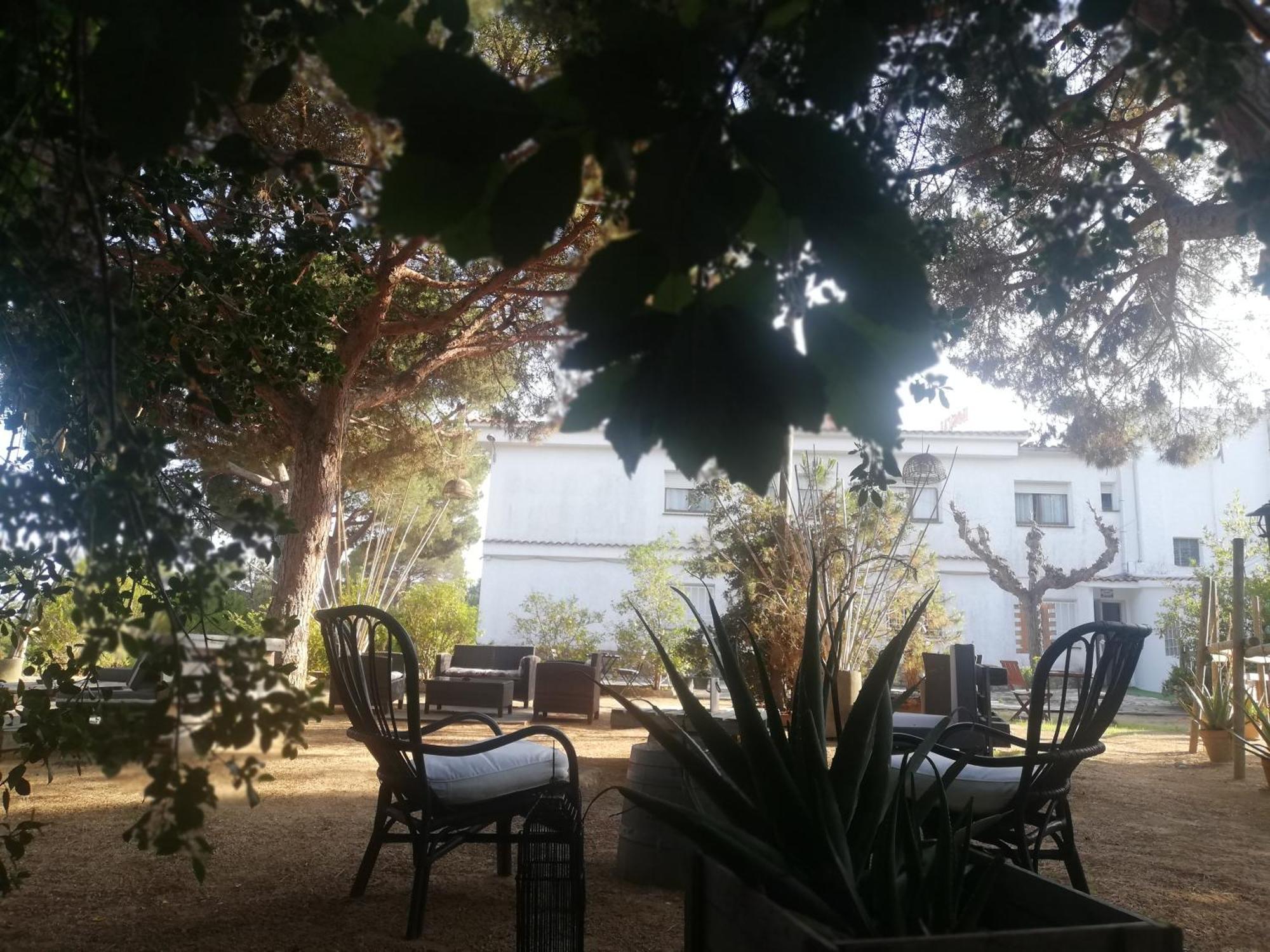 Hostal Los Pinares โยเรตเดมาร์ ภายนอก รูปภาพ